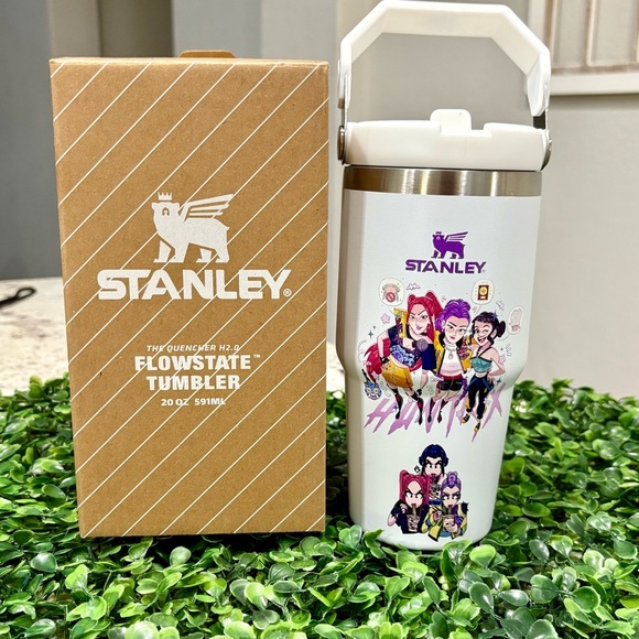 K- pop Demond hunter Stanley 20 oz - Picture 1 of 4